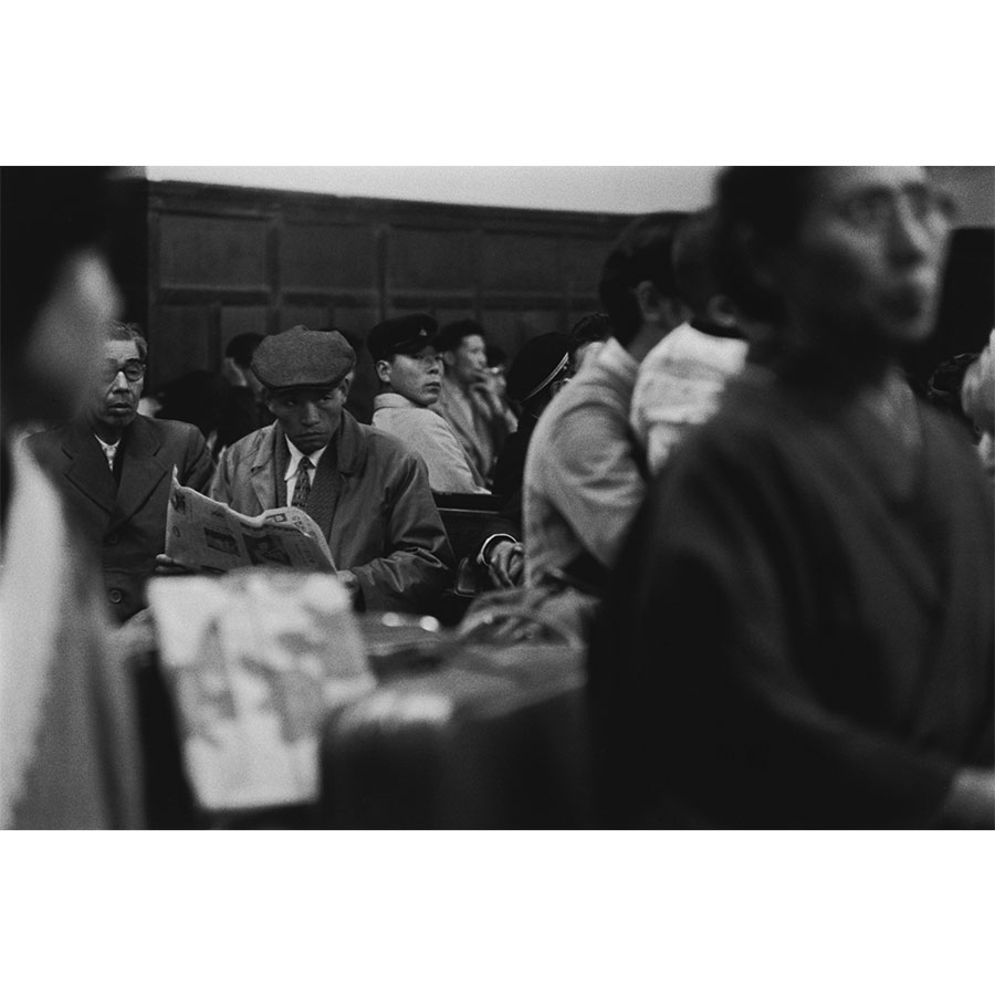 VOL-18 YW-Stakeout-001