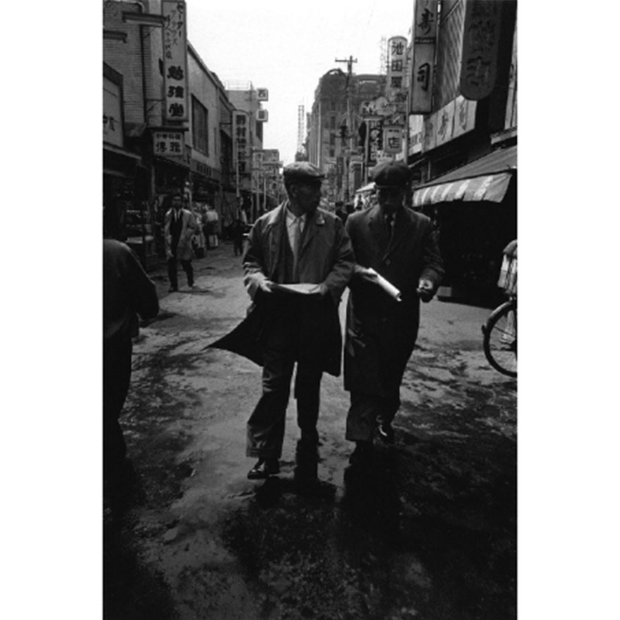 VOL-18 YW-Stakeout-013