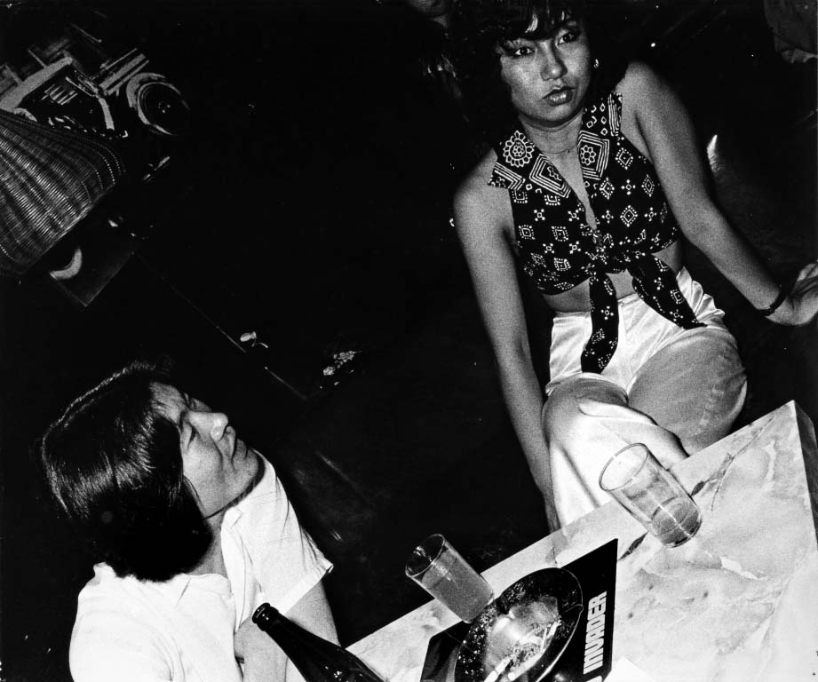 VOL 21 FUJITA SILVER EYE-015