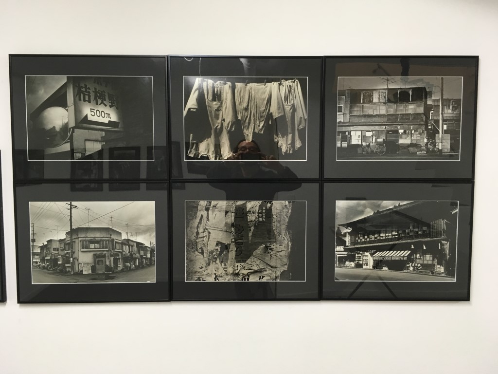 VOL-27-GALLRY WALLS-031